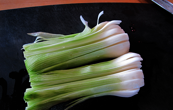 How to Chop and Clean a Leek