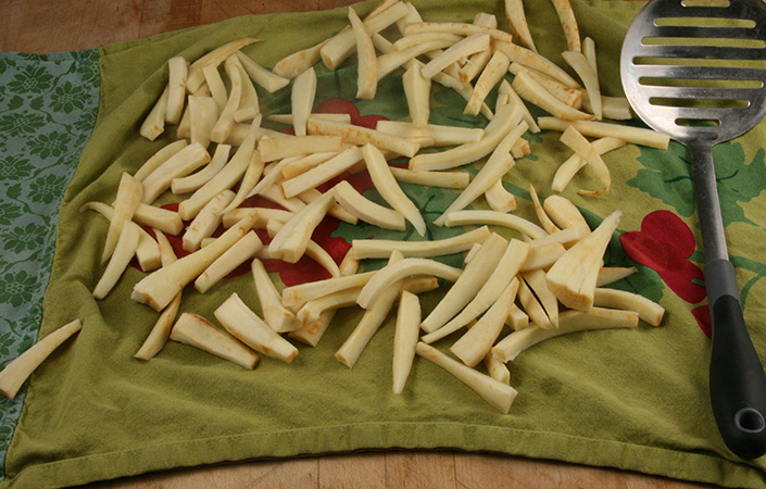 Oven Baked Parsnip Fries