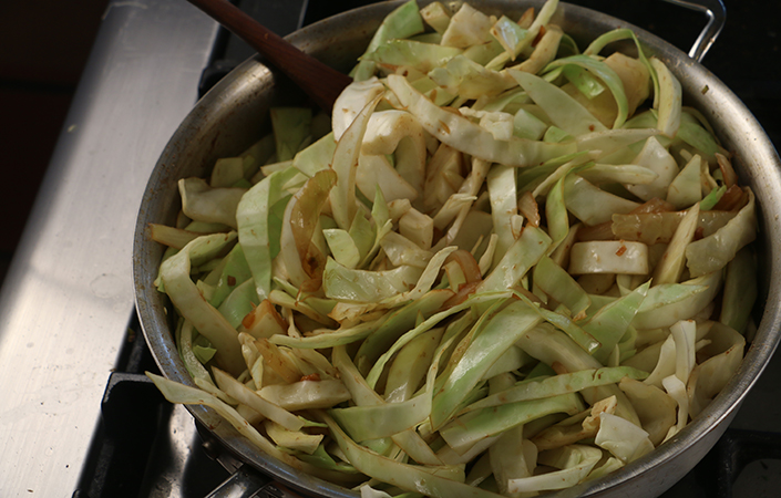 5 Ways to Sauté Cabbage